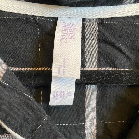 Target XL Stars Above plaid pajama nightgown black white cozy cabincore - Picture 4 of 7